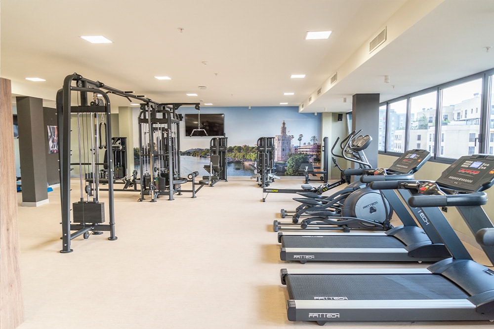 Kadora-Sevilla-Gimnasio