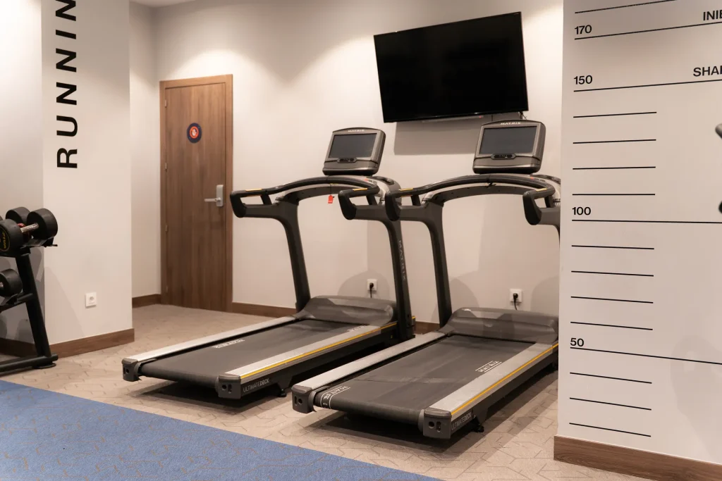 Cintas de correr del gimnasio de la residencia Kadora Zaragoza