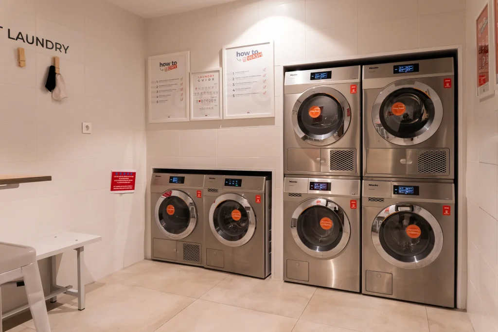 Lavandería autoservicio de la residencia Kadora Zaragoza